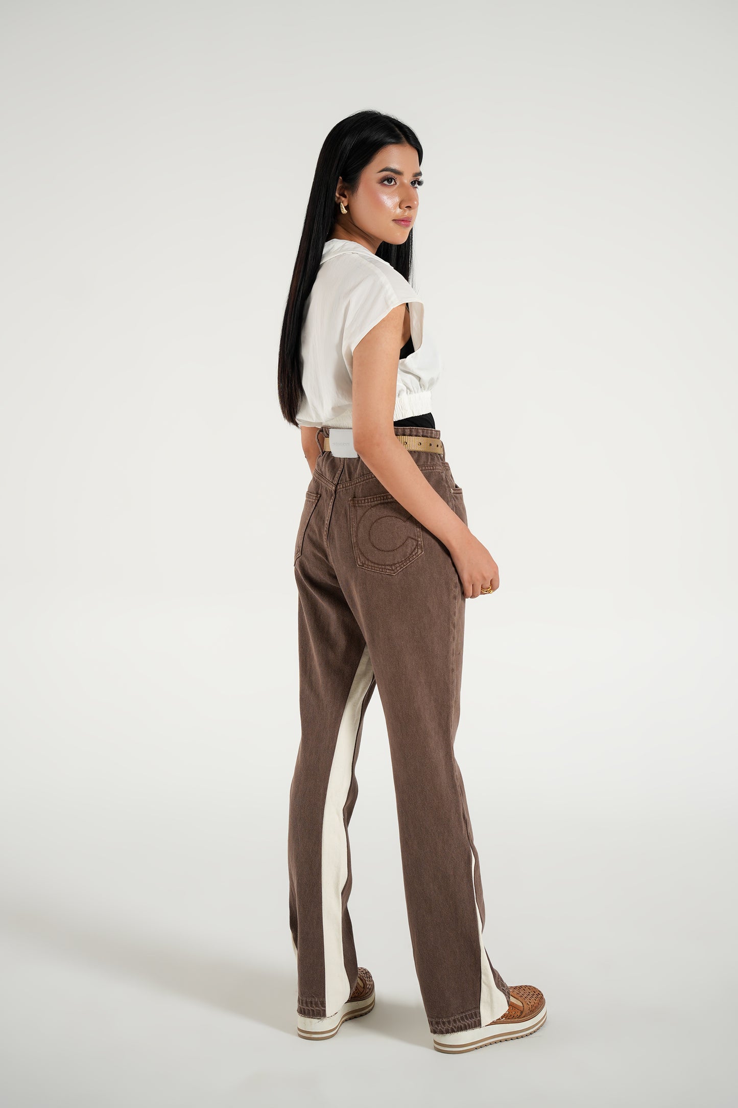 CERNUCCI CHOCLATE GUSSET PANNEL FLARE JEAN