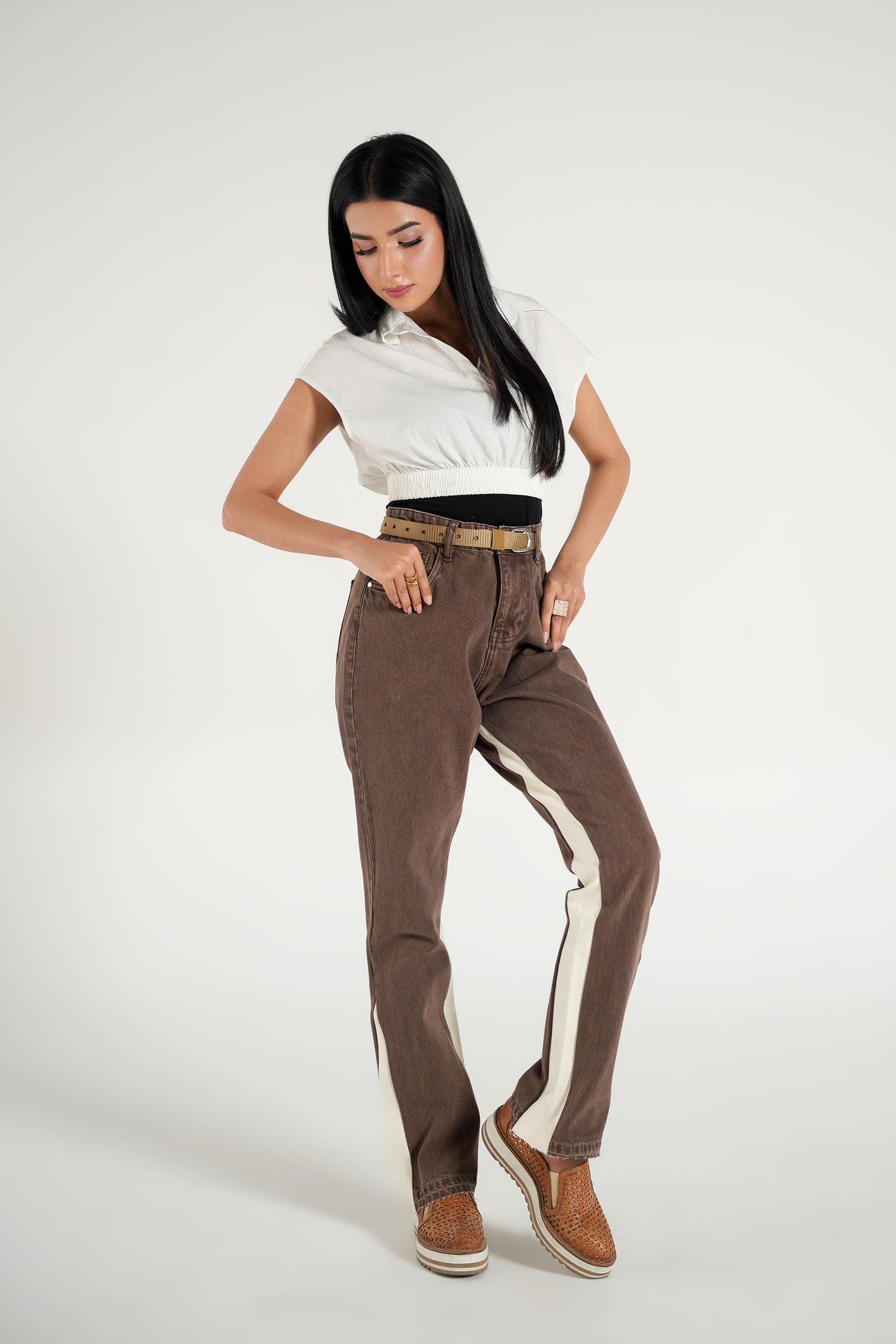 CERNUCCI CHOCLATE GUSSET PANNEL FLARE JEAN